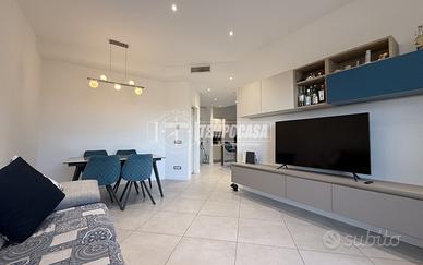 TRILOCALE COMPLETAMENTE RISTRUTTURATO IN ZONA AMAT