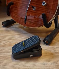 Pedale volume e accordatore