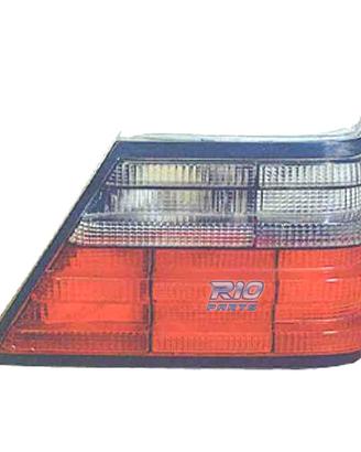 TULIPANO DESTRO POSTERIORE MERCEDES W124 BERLINA C