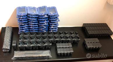 LOTTO  SUPPORTI+FRUTTI+SUONERIA PER BTICINO LIVING