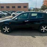 Alfa Romeo 147