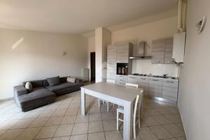 2 LOCALI A ADRARA SAN ROCCO