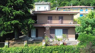 VILLA SINGOLA A TAVERNOLA BERGAMASCA