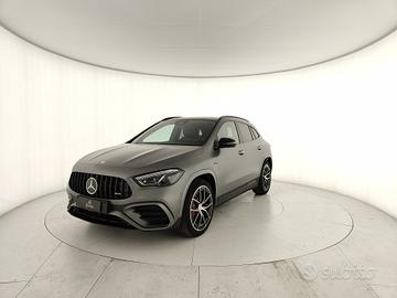 MERCEDES-BENZ Mercedes-AMG GLA 35 4MATIC