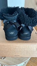Ugg mini