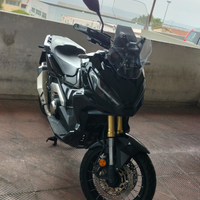 Honda X ADV 750