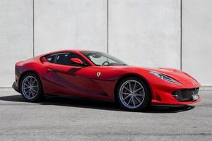Ferrari 812 Superfast 6.5 dct