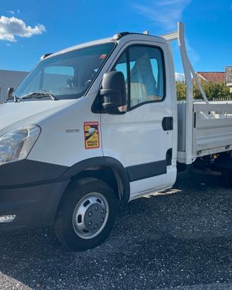 Iveco Daily 35C15L BTor 3.0 HPT PLM-RG Cabinato