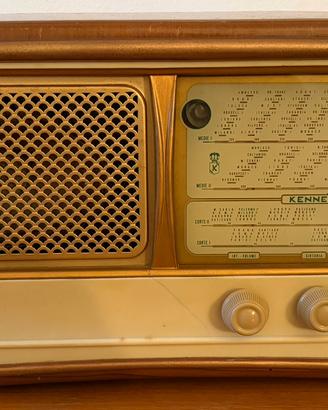 Radio d’epoca Kennedy K414