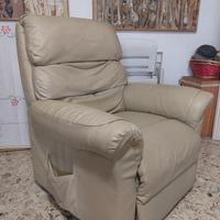 Poltrona reclinabile