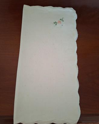 tovaglia con tovaglioli