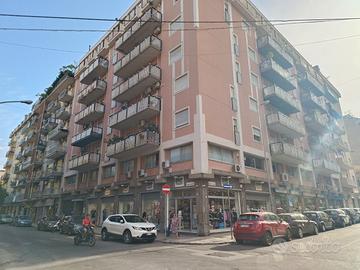 Via Parlatore Malaspina Serradifalco Ufficio mq54