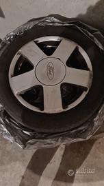 4 Cerchi Fiesta 15 con gomme estive  