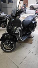 Vespa GTS 300