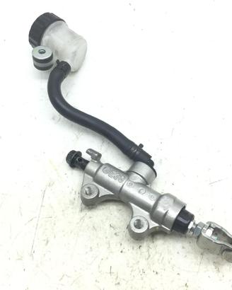 YAMAHA YZF-R A 125 POMPA FRENO POSTERIORE CON VASC