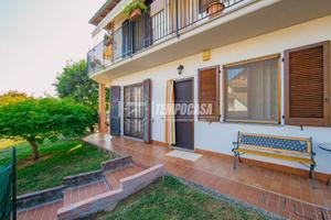 TRILOCALE A TROMELLO CON GIARDINO