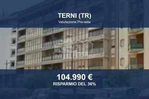 Immobile in asta di 137 m² con più di 5 locali a T