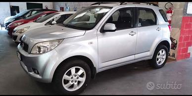 Daihatsu Terios 1.5 benz 4X4