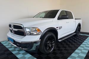Dodge RAM 1500 5.7 V8 4x4 BENZINA/GPL 6 POSTI