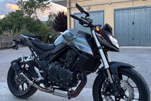 Honda Hornet 750 2024