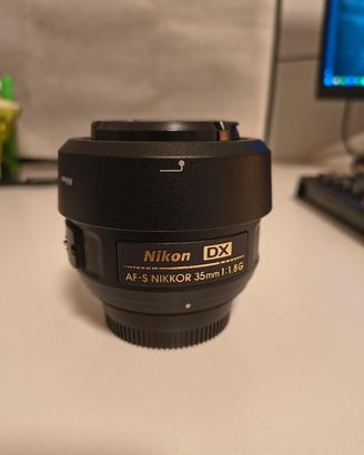 Nikon 35mm AF-S 1.8G DX  