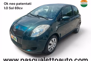 TOYOTA Yaris 1.0 3 porte Sol