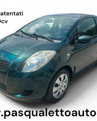 TOYOTA Yaris 1.0 3 porte Sol