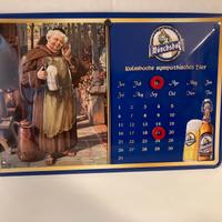 Calendario perpetuo di latta.