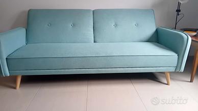 divano letto tre posti, mai usato 