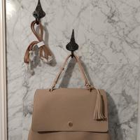 Borsa Anna Virgili in pelle martellata