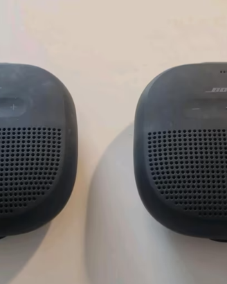 2x Bose SoundLink Micro Bluetooth