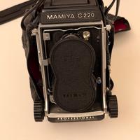 MAMIYA C220 Professional