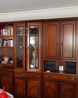 Mobile sala in legno marrone