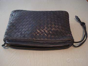 POCHETTE PELLE BOTTEGA VENETA