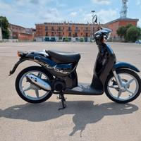 Aprilia Scarabeo 50 - 2005