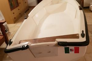 barca con cuscineria prendisole 
