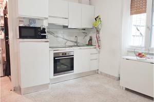 Due locali a Baranzate