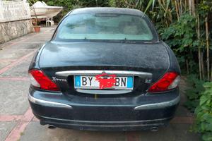 auto non marciante per sistema elettrico.