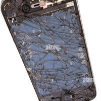 Telefono rotto scassato