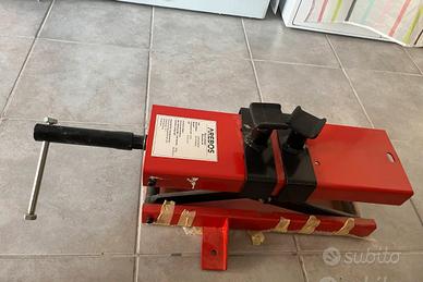 Cavalletto alzamoto a forbice  peso massimo 450 kg