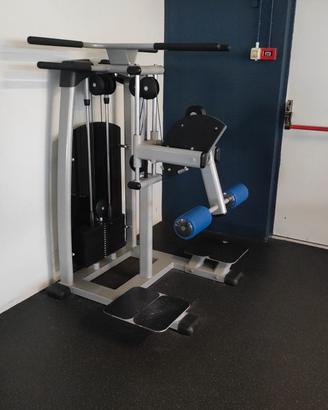 gluteos machine Nessfit