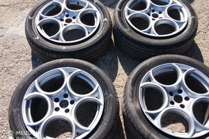 Cerchi lega 19 Alfa Romeo Stelvio + 4 gomme 6 mm