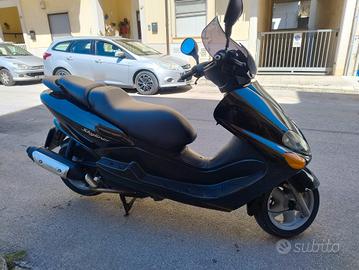 Yamaha skyliner 125