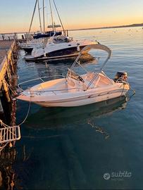 Barca a motore 40 cv T.A. Mare modello Jaguar