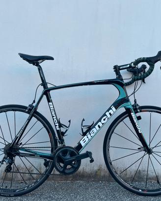 bici da corsa in carbonio BIANCHI INFINITO CV