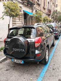  Toyota rav 4 