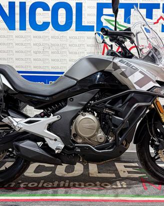 Cf Moto Mt 650 2022 819km - tua a soli €102 al mes
