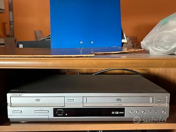 Lettore, registratore combinato dvd e vhs sony