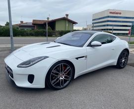 Jaguar F-Type 2.0 aut. Coupe R-Dynamic Panoramico 