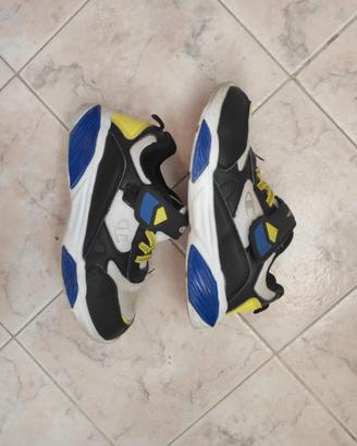 Scarpe di ginnastica